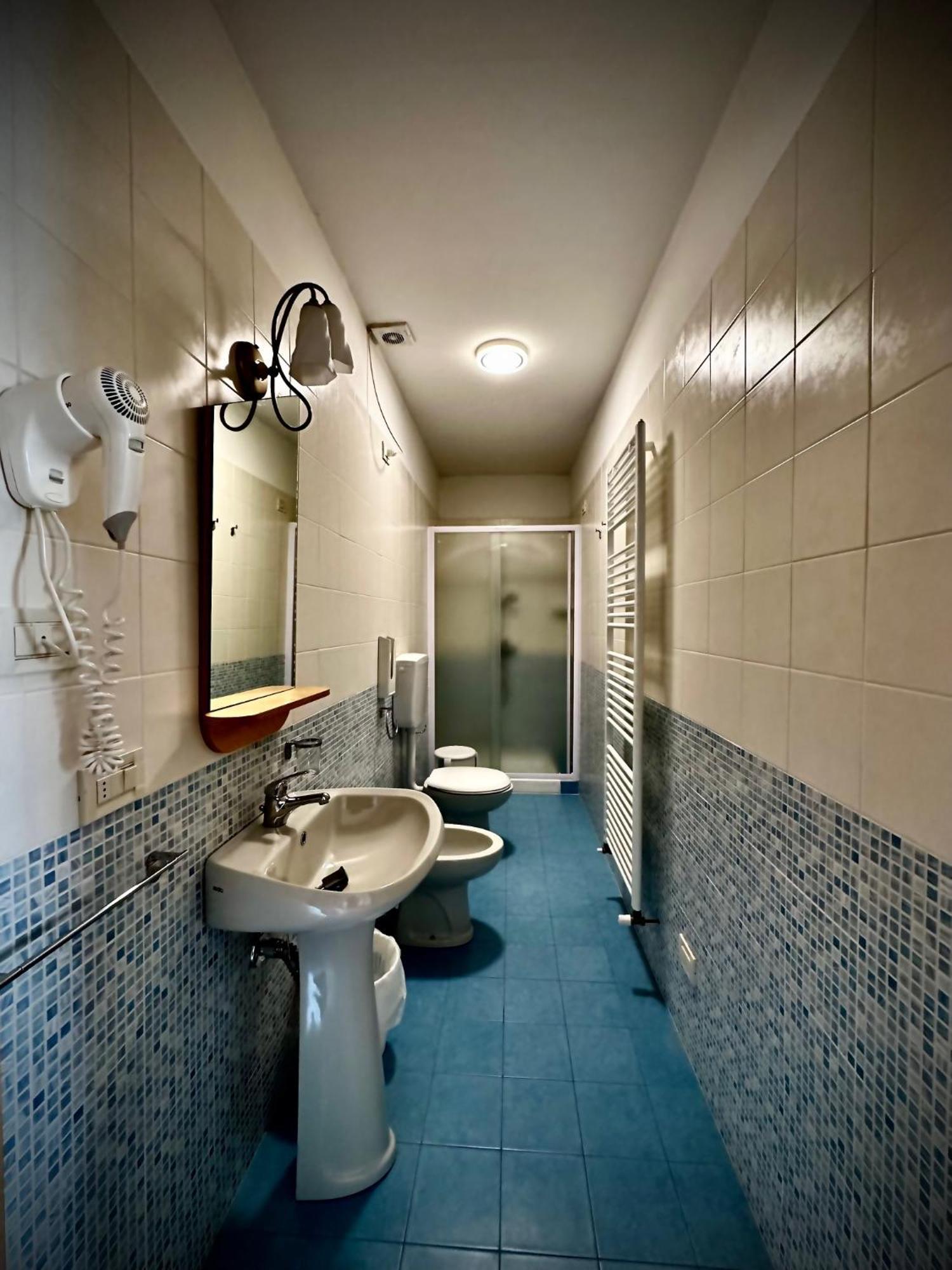 Hotel Ponte Molo ปอร์โตตอลเล ภายนอก รูปภาพ